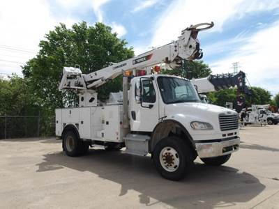 Freightliner M2 106 Tracked Digger Derrick - Cummins, 300HP