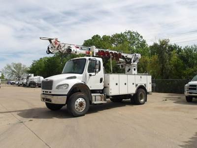 Freightliner M2 106 Tracked Digger Derrick - Cummins, 300HP
