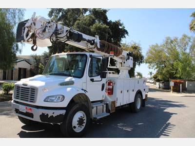 Freightliner M2 106 Tracked Digger Derrick - Cummins, 250HP