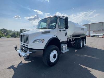 Freightliner M2 106 Digger Derrick Truck - Cummins, 300HP, Automatic