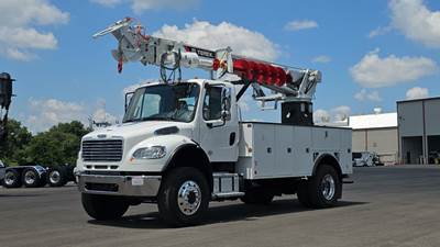 Freightliner M2 106 Tracked Digger Derrick - Cummins, 300HP