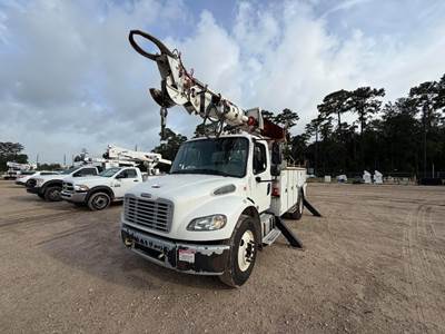 Freightliner M2 106 Tracked Digger Derrick - Cummins, 300HP