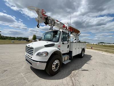 Freightliner M2 106 Digger Derrick Truck - Cummins, 300HP