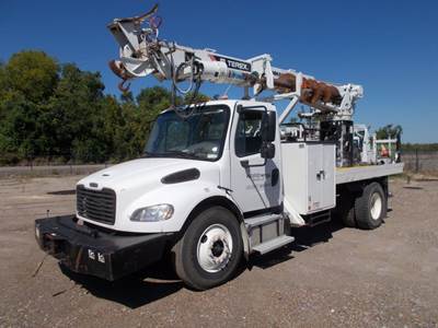 Freightliner M2 106 Tracked Digger Derrick - Cummins, 250HP