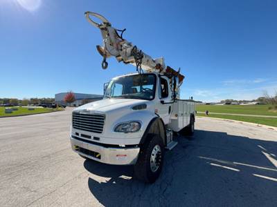 Freightliner M2 106 Digger Derrick Truck - Cummins, 300HP