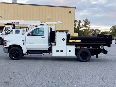 Chevrolet 5500 Dump Truck - Duramax 350HP