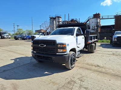 Chevrolet 6500 HD Dump Truck - Duramax