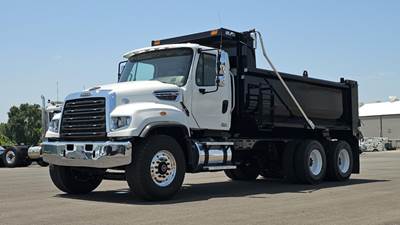 Freightliner 114SD Dump Truck - Cummins 475HP