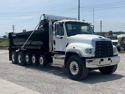 Freightliner 114SD Dump Truck - Cummins 500HP