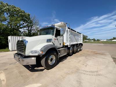 Mack Granite Dump Truck - MP8 455HP