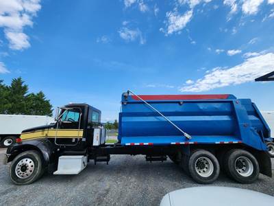 Peterbilt 330 Dump Truck - Cummins 285HP