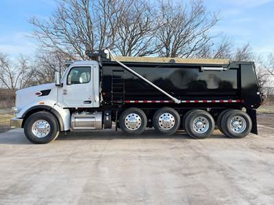 Peterbilt 567 Dump Truck - Cummins 525HP