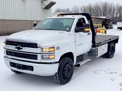Chevrolet 6500 Flatbed Truck - 350HP