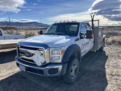 Ford F-550 Flatbed Truck