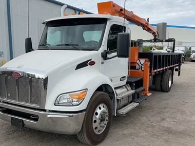 Peterbilt 537 Garbage Truck - Paccar, 350HP