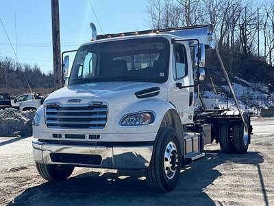 Freightliner M2 106 Hooklift Truck - Cummins, 330HP