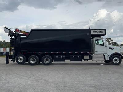 Peterbilt 567 Logging Truck - Cummins, 525HP