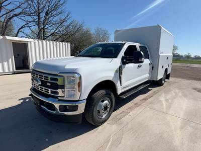 Ford F-350 Mechanic / Service Truck - 6.7L D, 330HP