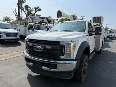 Ford F-550 Mechanic / Service Truck - 6.7L power stroke, 440HP