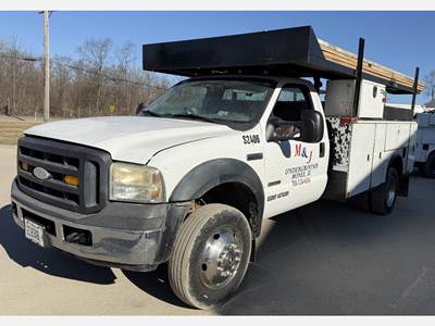 Ford F-550 Mechanic / Service Truck - V8 6.0L