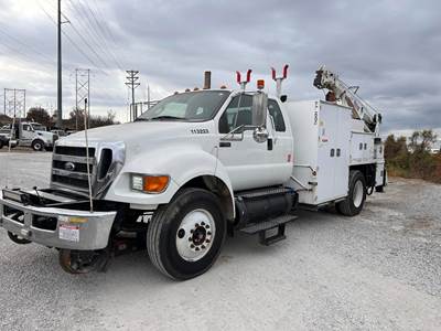 Ford F-750 Mechanic / Service Truck - Cummins, 220HP