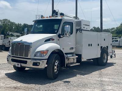 Peterbilt 537 Mechanic / Service Truck - Paccar, 330HP