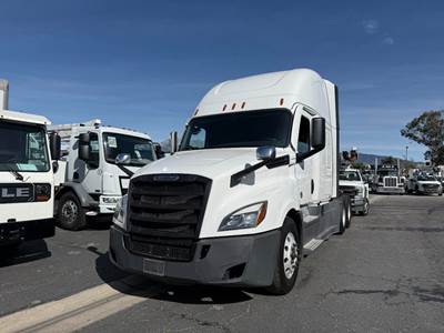 Freightliner Cascadia Truck - Detroit, 475HP