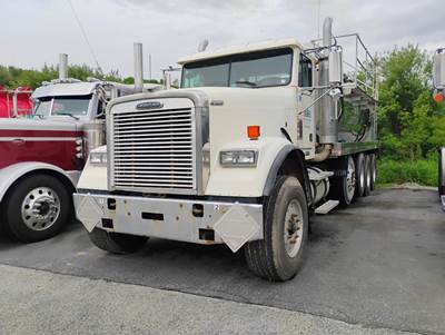 Freightliner FLD120 Truck - Cat