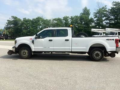 Ford F-350 Railroad Truck - 6.2L G, 385HP
