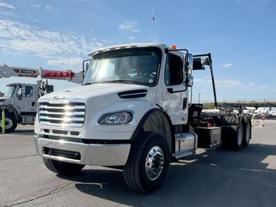 Freightliner M2 106 Roll Off Truck - Cummins, 350HP