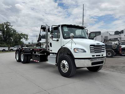 Freightliner M2 106 Roll Off Truck - Cummins, 350HP