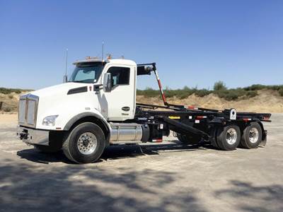 Kenworth T880 Roll Off Truck - Paccar, 510HP