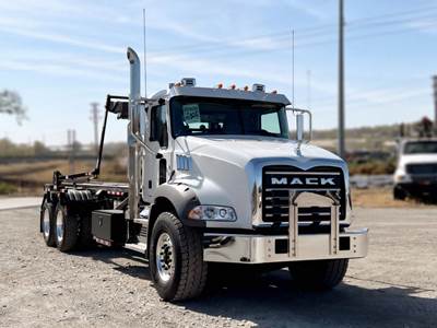 Mack Granite 64BR Roll Off Truck - MP8 D, 425HP