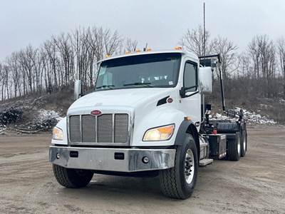 Peterbilt 548 Roll Off Truck - Paccar, 360HP