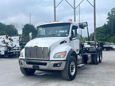 Peterbilt 548 Roll Off Truck - Paccar, 350HP