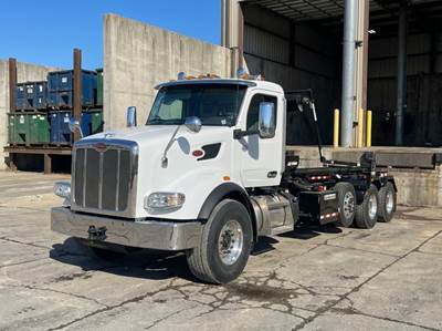 Peterbilt 567 Roll Off Truck - Cummins, 450HP
