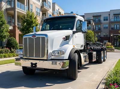 Peterbilt 567 Roll Off Truck - Cummins, 450HP