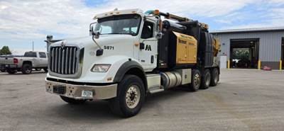 International HX615 Vacuum Truck - Navistar, 390HP