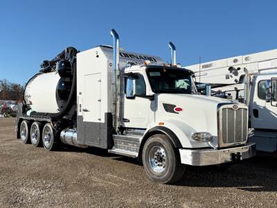 Peterbilt 567 Vacuum Truck - Cummins, 525HP