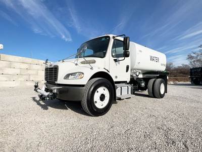 Freightliner M2 106 Water Truck - Cummins 250HP