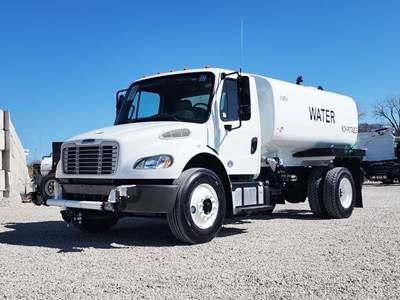 Freightliner M2 106 Water Truck - Cummins 300HP