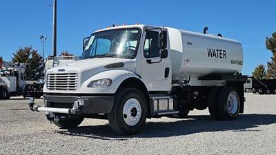 Freightliner M2 106 Water Truck - Cummins 300HP