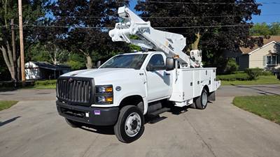 2021 International CV515 SFA 4x4 Boom / Bucket Truck - Altec AT48M Bucket