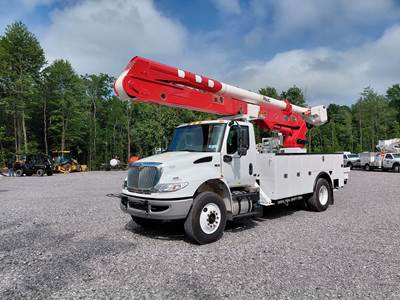 2020 INTERNATIONAL MV607 & ALTEC AA55 61' MAT. HAND INSULATED BOOM