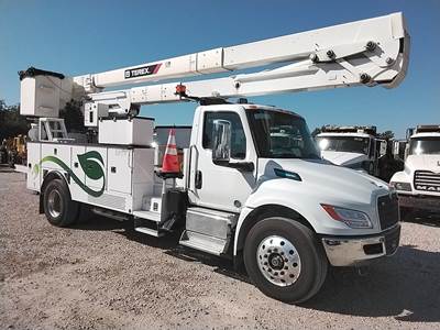 2023 INTERNATIONAL EMV607 & TEREX HR-55 60' MAT. HAND INSULATED BOOM