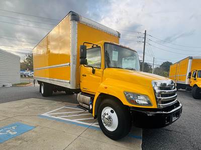 2020 Hino 268 Box Truck, 26ft, Non CDL, Liftgate, Financing available, Bad Credit and Startups ok