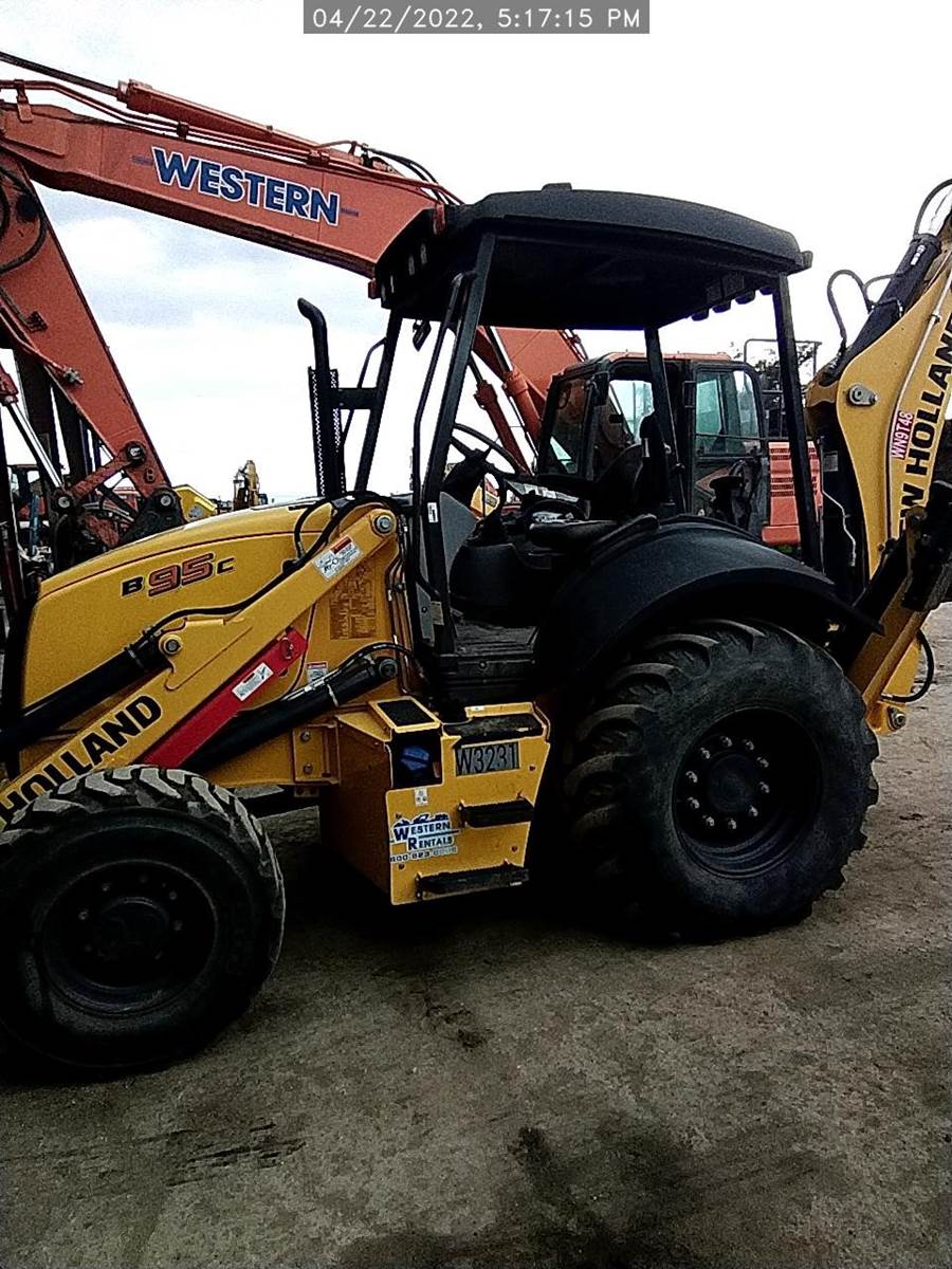 2019 New Holland B95C Backhoe For Sale, 1,050 Hours Fontana, CA