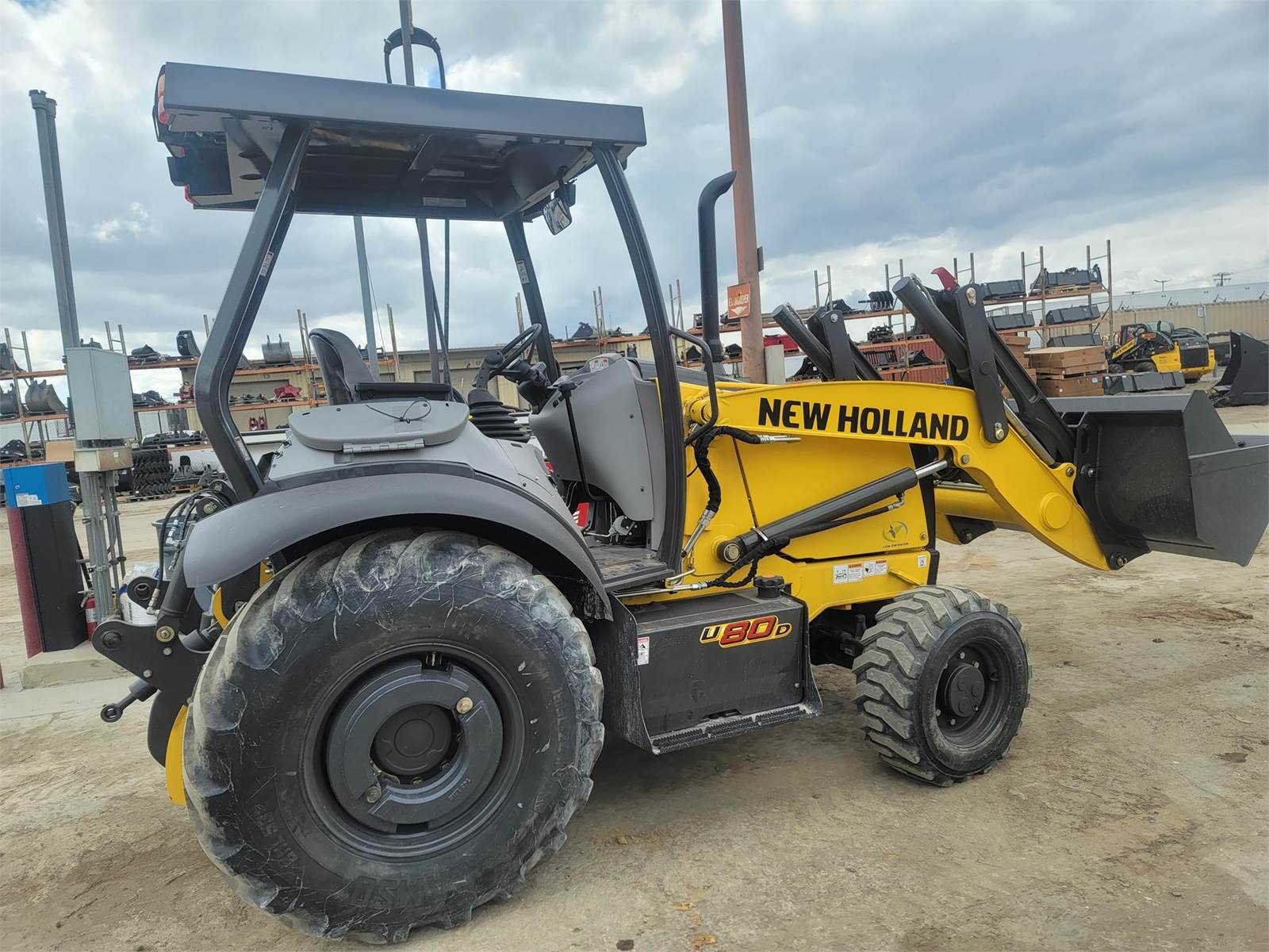 2023 New Holland U80D Skip Loader For Sale Fontana, CA S009469