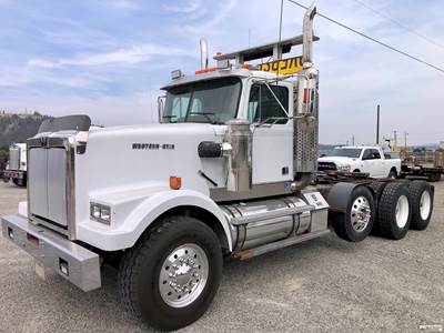 1995 Western Star 4964F  Truck