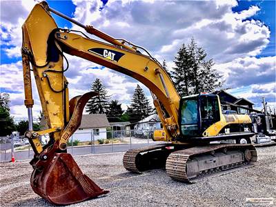 2006 Caterpillar 330CL Excavator- Quick Coupler, 60 in Dig Bucket, Thumb,